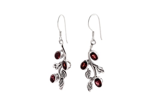 [oh86] LEAVES Ohrringe aus Silber mit Granat – Boho Elfen Ohrschmuck mit Blattmotiv 4,5 cm