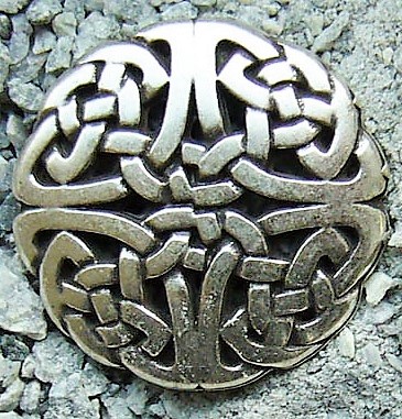 [N-108-1] Celtic Knot 1 Zierbeschlag in Silberoptik – Keltischer Rundknoten Ø 30 mm