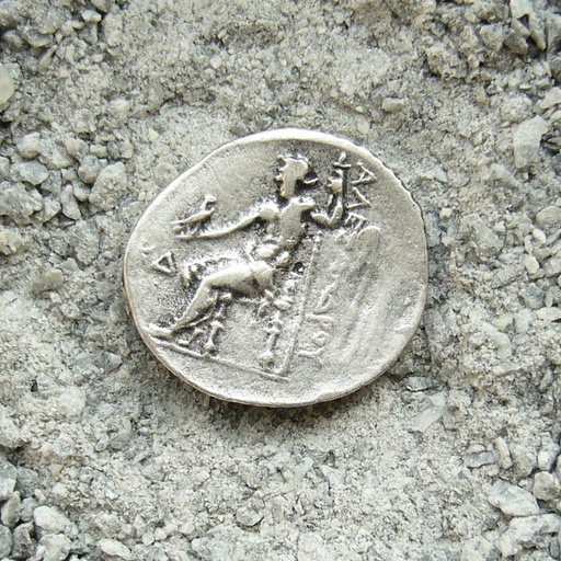 [N-135-1] Griechische Tetradrachme Beschlag silberfarben – Antikstil-Münzreplik aus Zamak