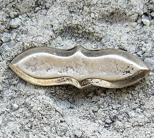 [N-192-1] Zierbeschlag „Doppeldolch“ in Silberoptik – Kleiner Klingenbeschlag 35 x 10 mm