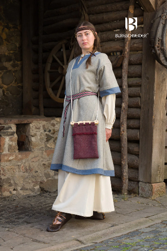 Rus-Kleid "Luiza" in Grau/Hellblau – Elegantes Gewand inspiriert von der Kiewer Rus