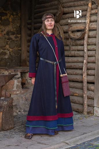 Rus-Mantel "Kseniya" in Blau/Rot – Eleganter Mantel inspiriert von der Kiewer Rus