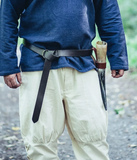 Ringgürtel mit Lederriemen schwarz in zwei Längen