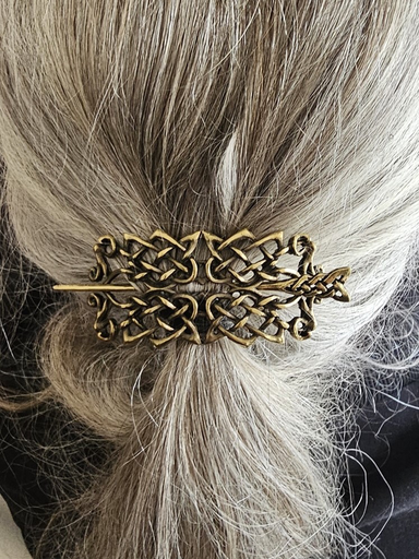 [A-673x-2] Messingfarbene keltische Gewandspange „Celtic Heartsknot“ – Vielseitiger Verschluss oder Haarspange aus ZAMAK