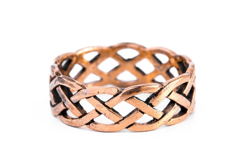 Irischer Ring AKASA – 7 mm Keltischer Knoten Partnerring aus Bronze